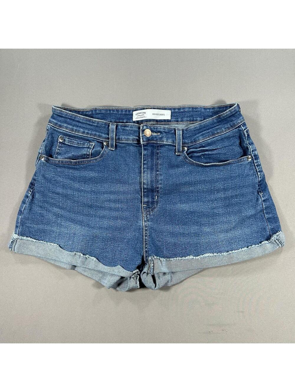 Levis High Rise Jean Shorts Blue Denim Cut off Women's Size 16 W32